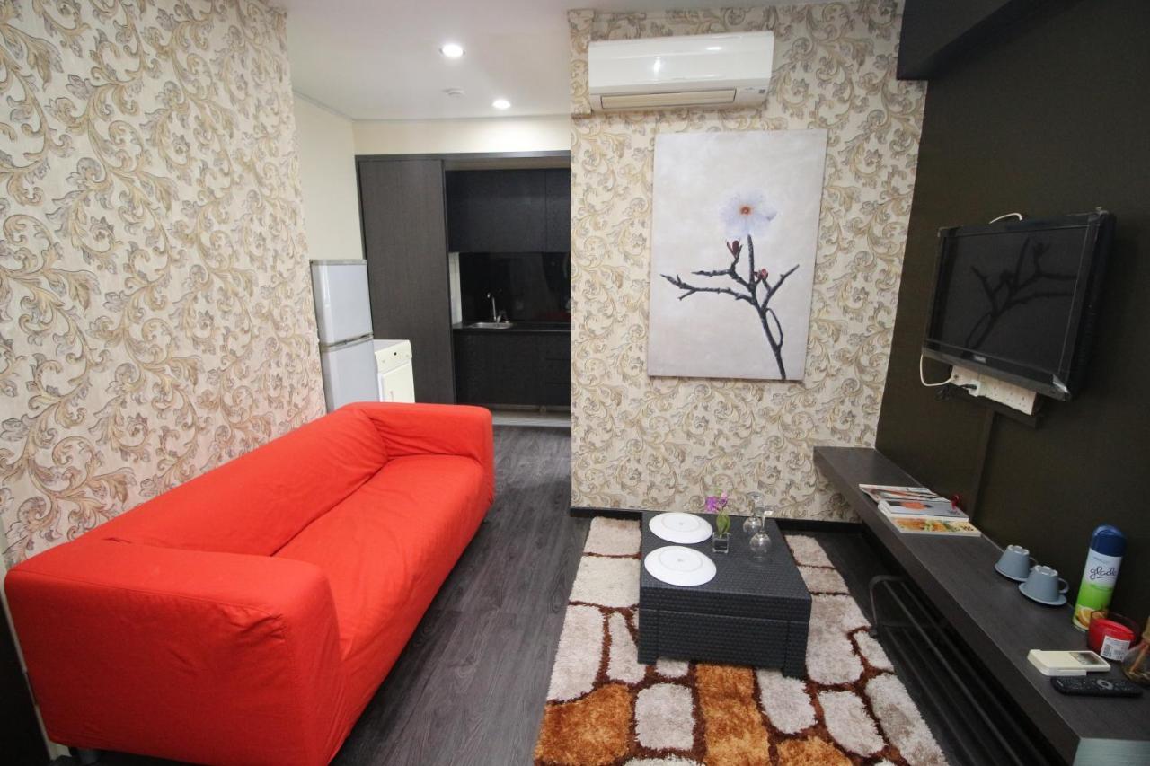 Jjh Serviced Apartments Near Serangoon Mrt Singapour Extérieur photo