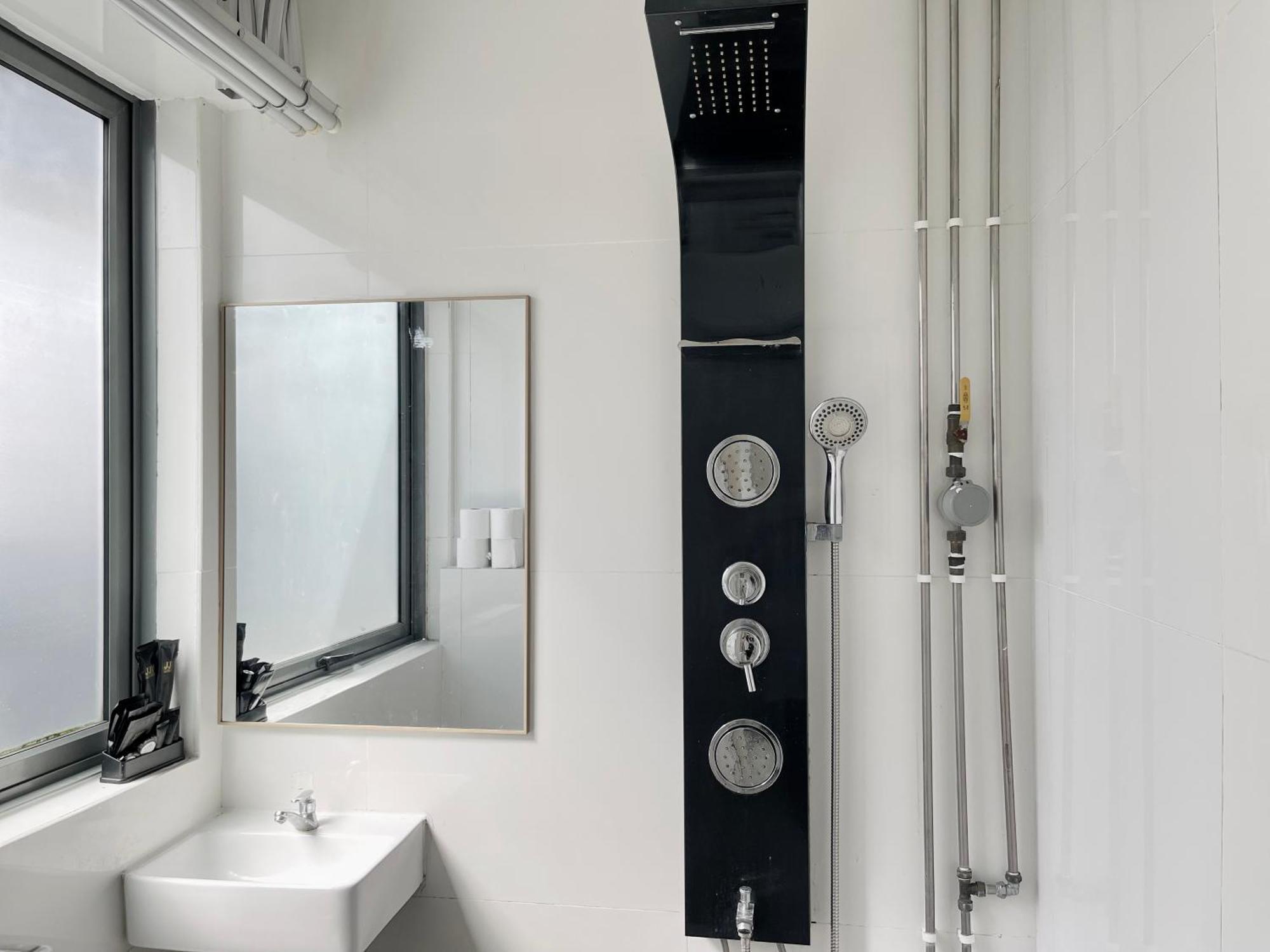 Jjh Serviced Apartments Near Serangoon Mrt Singapour Extérieur photo